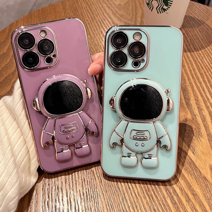 Capa Case Capinha com Suporte de Astronauta Para Iphone XR / iPhone  13 / iPhone 14 Pro Max / iPhone 15 / iPhone  15 Pro
