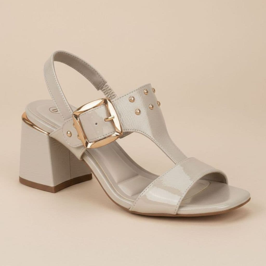 Sandália Feminina Salto Bloco Grosso Off White Verniz Bebecê