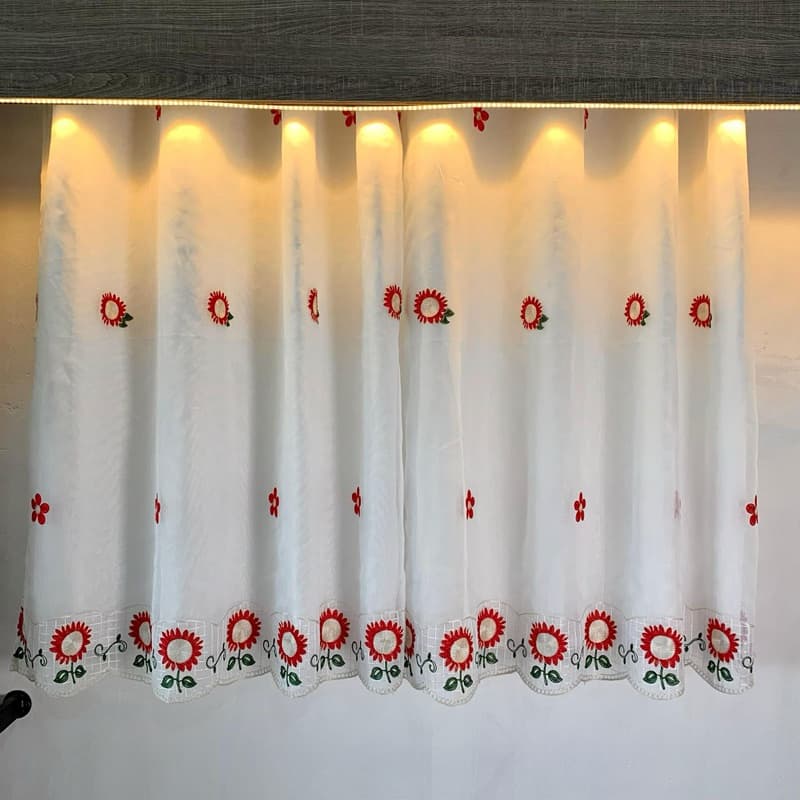 Cortina para Cozinha Bordada com Forro 2,50m x 1,25m Decoração