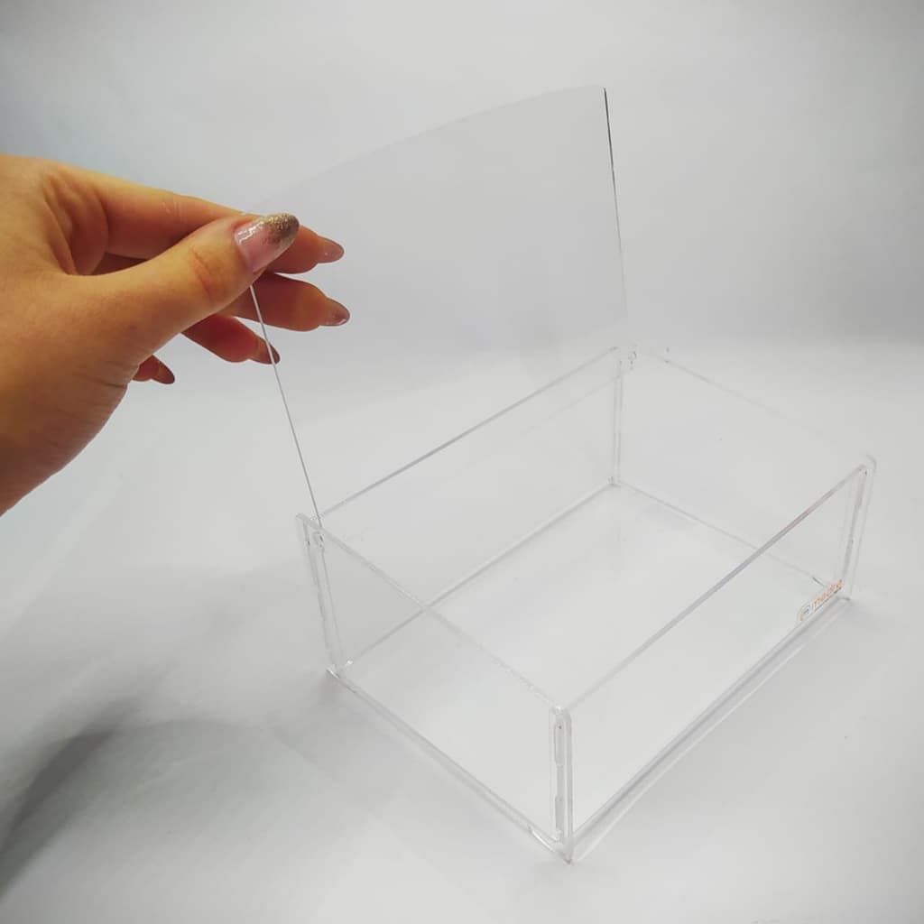 Caixa acrílica multiuso com tampa 10x15cm