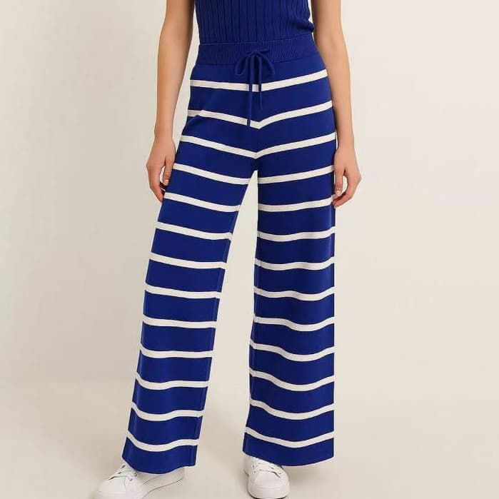 SISSI Calça Pantalona de Tricô Listrada
