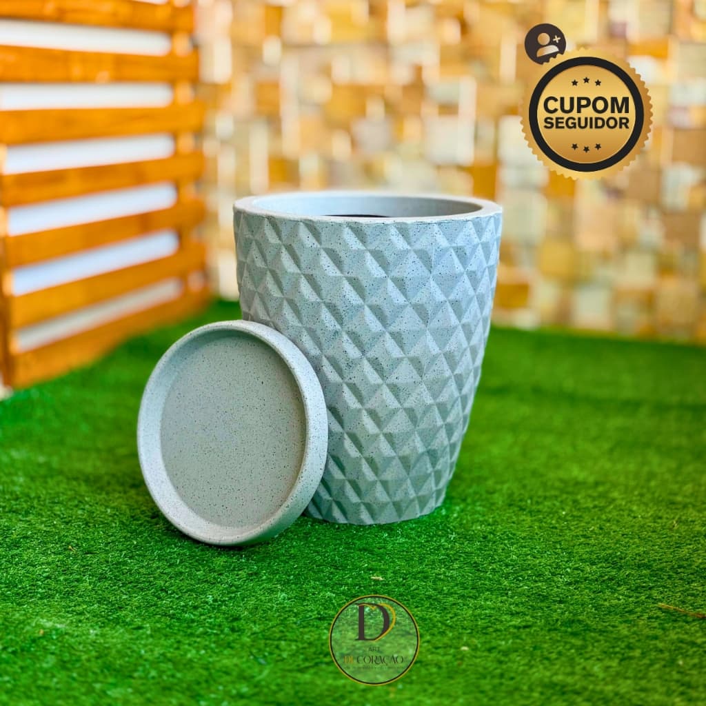 Vaso Para Decoração Plantas em Polietileno Coluna Diamante 30cm PP Com Prato Coletor