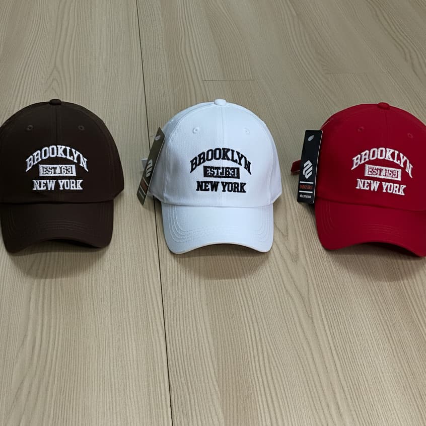 Kit 3 Bonés Brooklyn Bordado Estilo Beisebol, Unissex, Aba Curva, Premium e Confortáveis