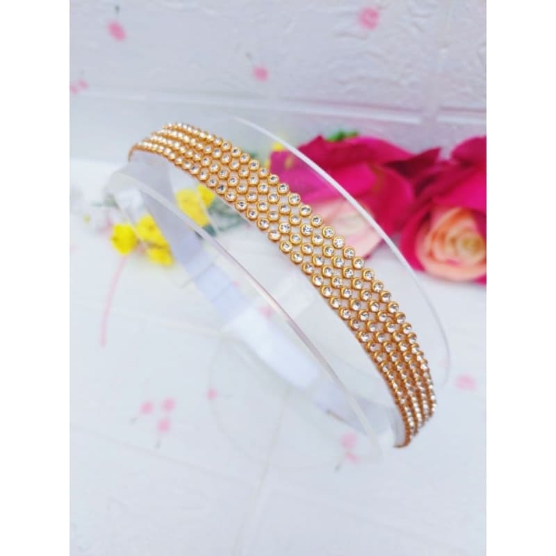 FAIXINHA TIARA DE STRASS INFANTIL, COM REGULAGEM.