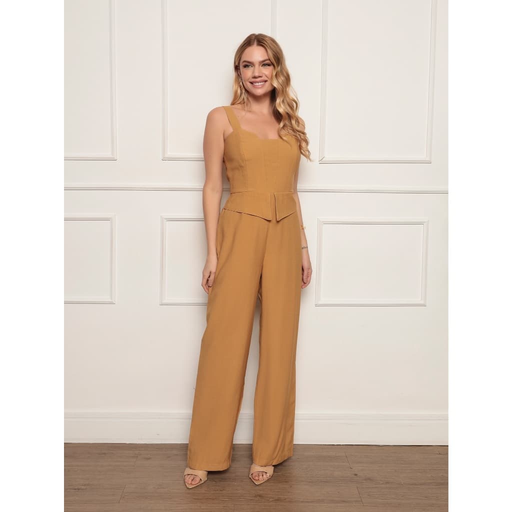 ALETHEIA - MACACÃO FEMININO ELEGANTE MARANTE ALÇAS LARGAS DETALHE CINTURA PANTALONA - FEMININOS
