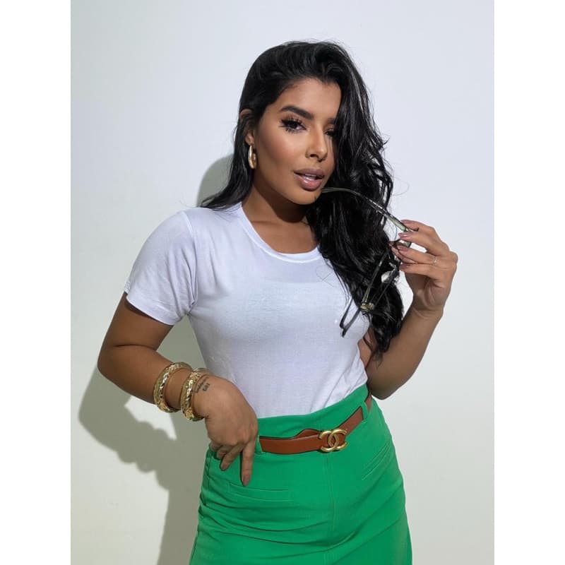 T-shirts Feminina Lisa  | Basica Elegante e Confortável| dia dia