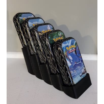 Suporte 3D para Mini Latas Pokémon | Expositor Organizador de Coleção