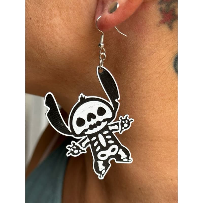 Brinco Stitch Caveira - Halloween - Brinco Leve e divertido 3D