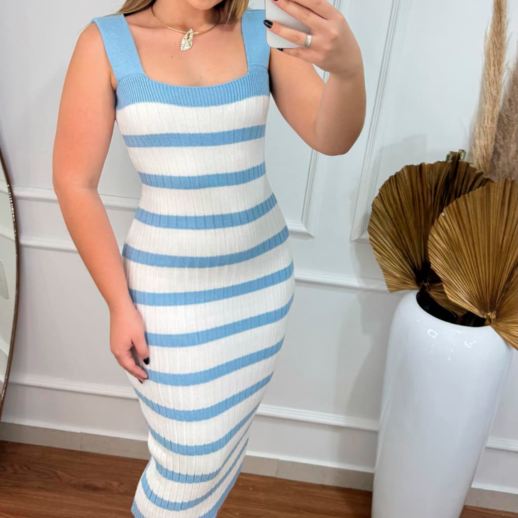 Vestido Listrado Midi Alça Larga Decote Quadrado Listra Elegante Tubinho Justo Tricot Canelado