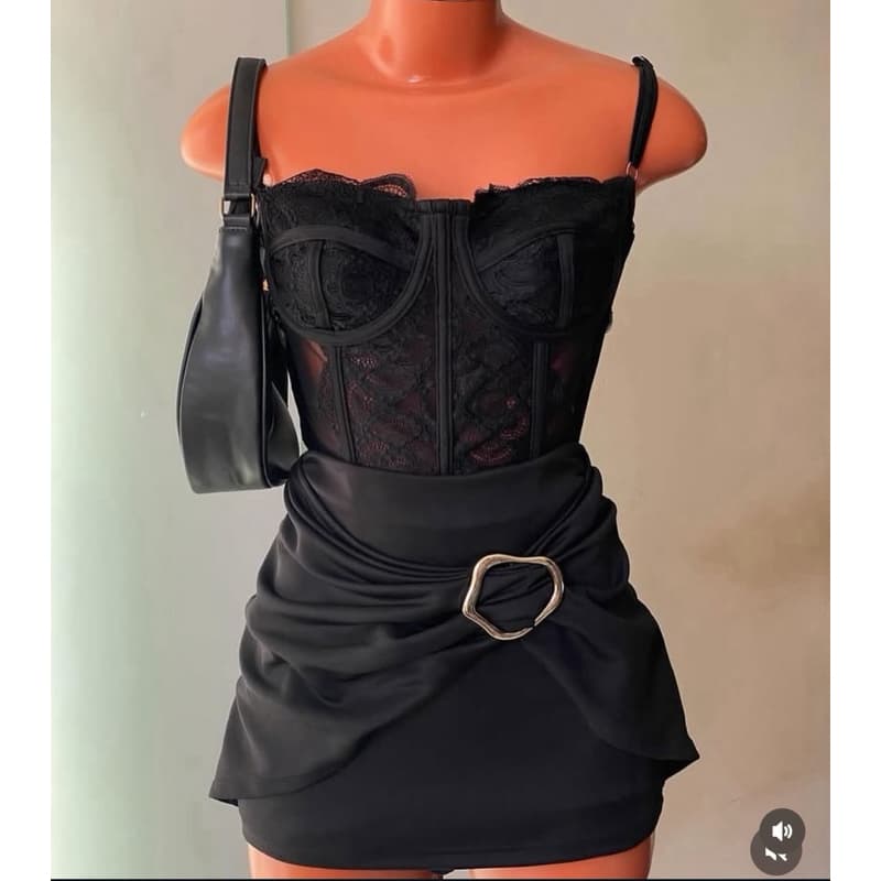 KIT Short saia fivela + Corselet renda