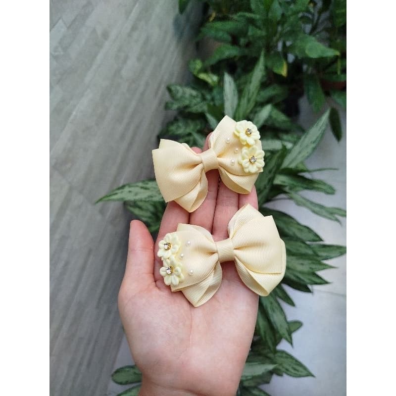 Parzinho de laço,laço na cor amarelo, parzinho infantil.