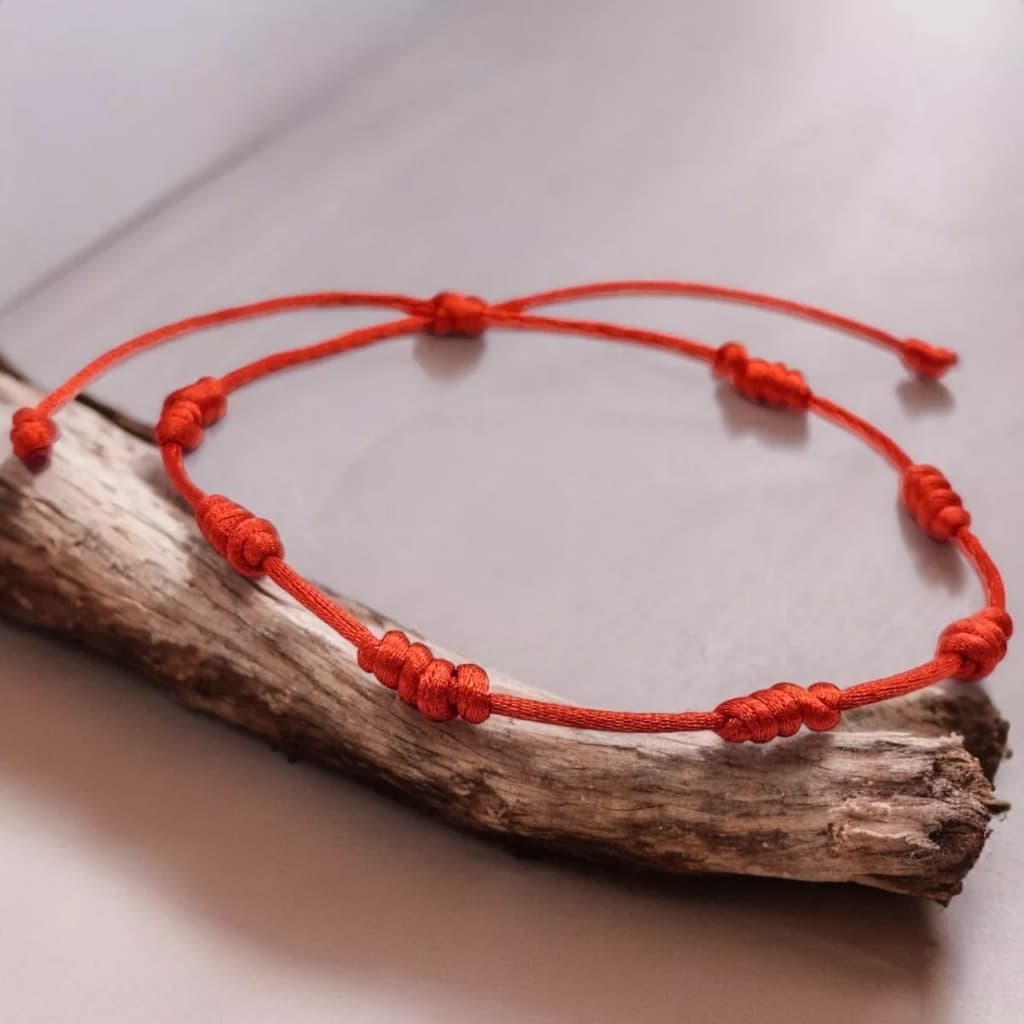 Pulseira 7 Sete Nós Vermelha Cabala Kabbalah Proteção Contra o Mal