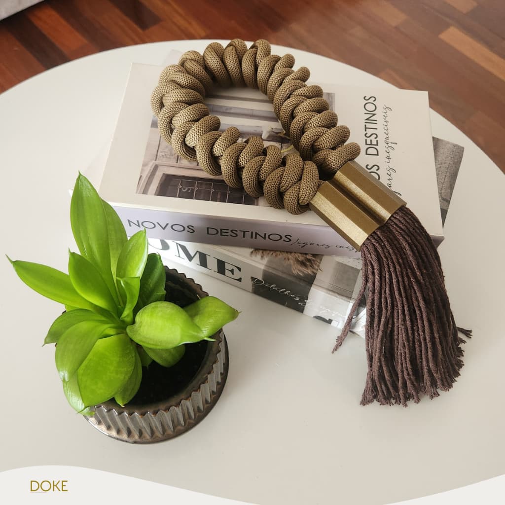 Colar De Mesa Elegante Corrente Decorativa P/ Mesinhas de Centro Artesanal em Macramê Decoração Sala