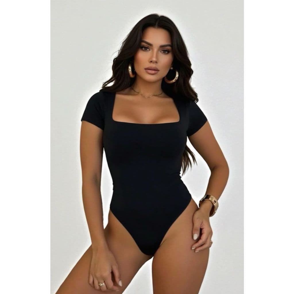 BODY FEMININO COM MANGA CURTA E GOLA QUATRADA NOVA TENDÊNCIA TECIDO SUPLEX