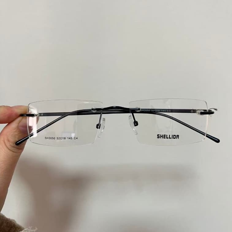 Armacao oculos parafusado  aluminio unissex tamanho menor 52-18