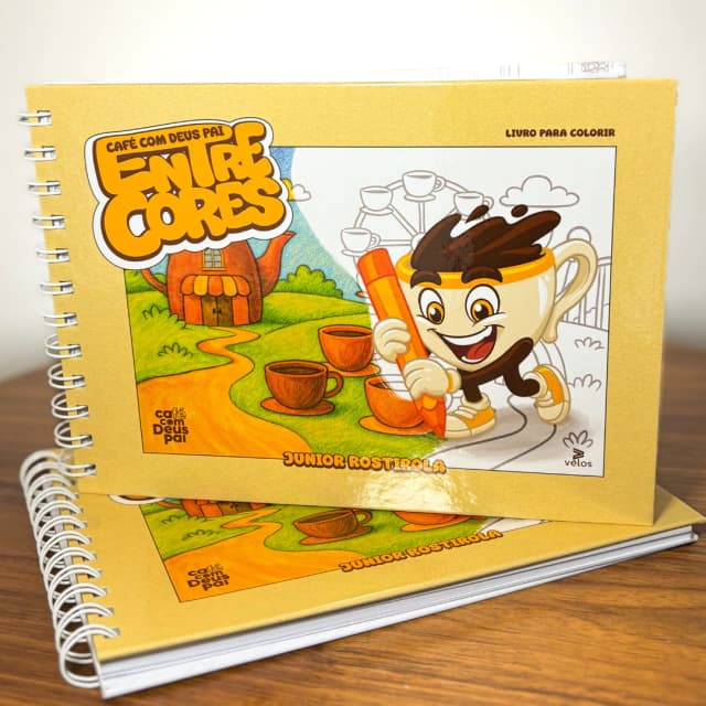 LIVRO DE COLORIR | ENTRE CORES CAFÉ COM DEUS PAI | CAPA DURA