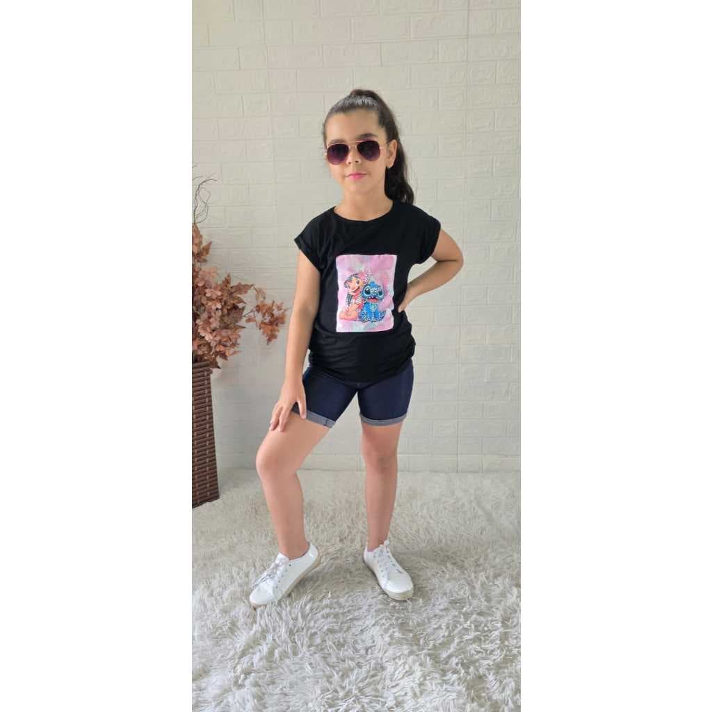 Camiseta infantil com estampas variadas- super fofo