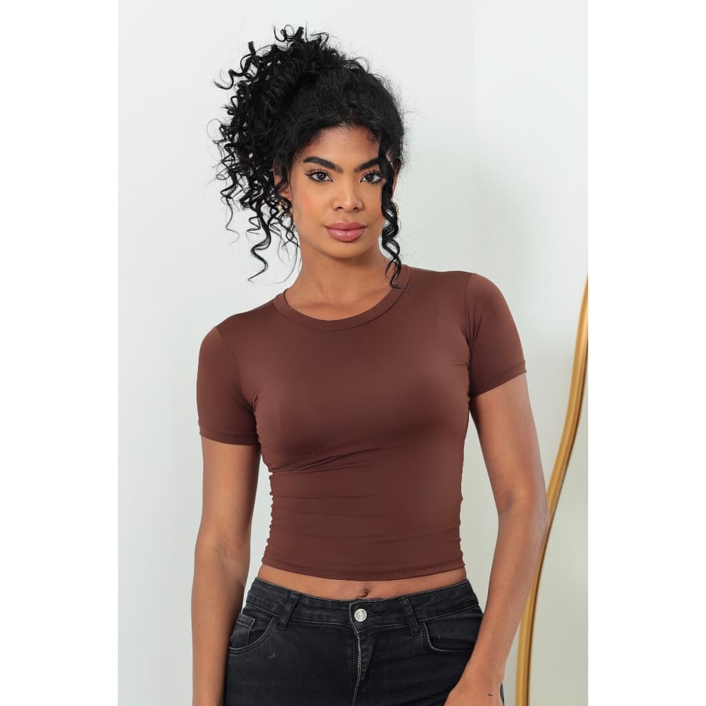 Baby Tee Feminina Slim – Blusa Ajustada Manga Curta Fitness/Moda