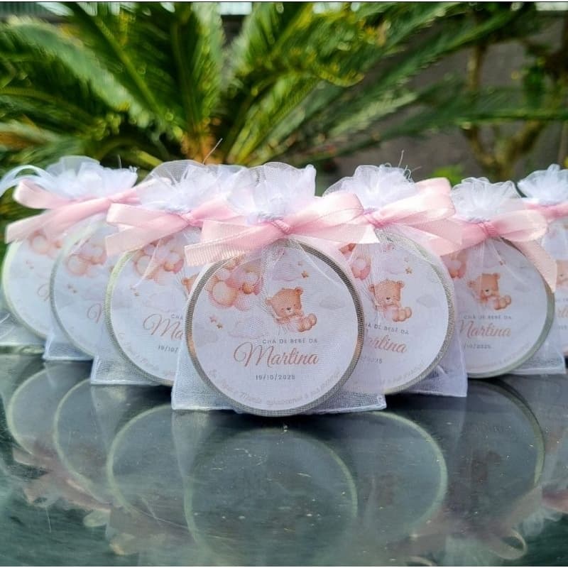 Vela Perfumada na Latinha - Lembrancinha Ursinho com Balão Menina -  Kit com 10 unidades