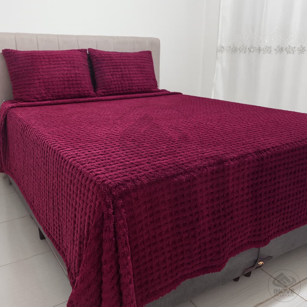 Cobertor Vinho Casal Queen Aconchego  3 Peças Super Macio e Elegante  2,40x2,60 c/ 2 Portas Travesseiros