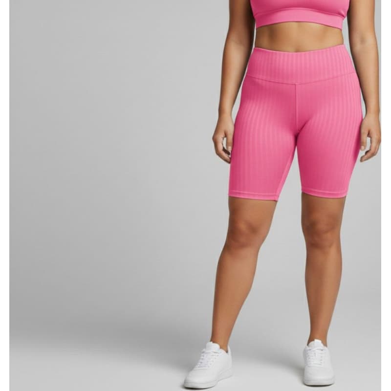 Shorts/Bermuda Fitness Ciclista com cós alto e tecido texturizado, unindo estilo, suporte e conforto para treinos