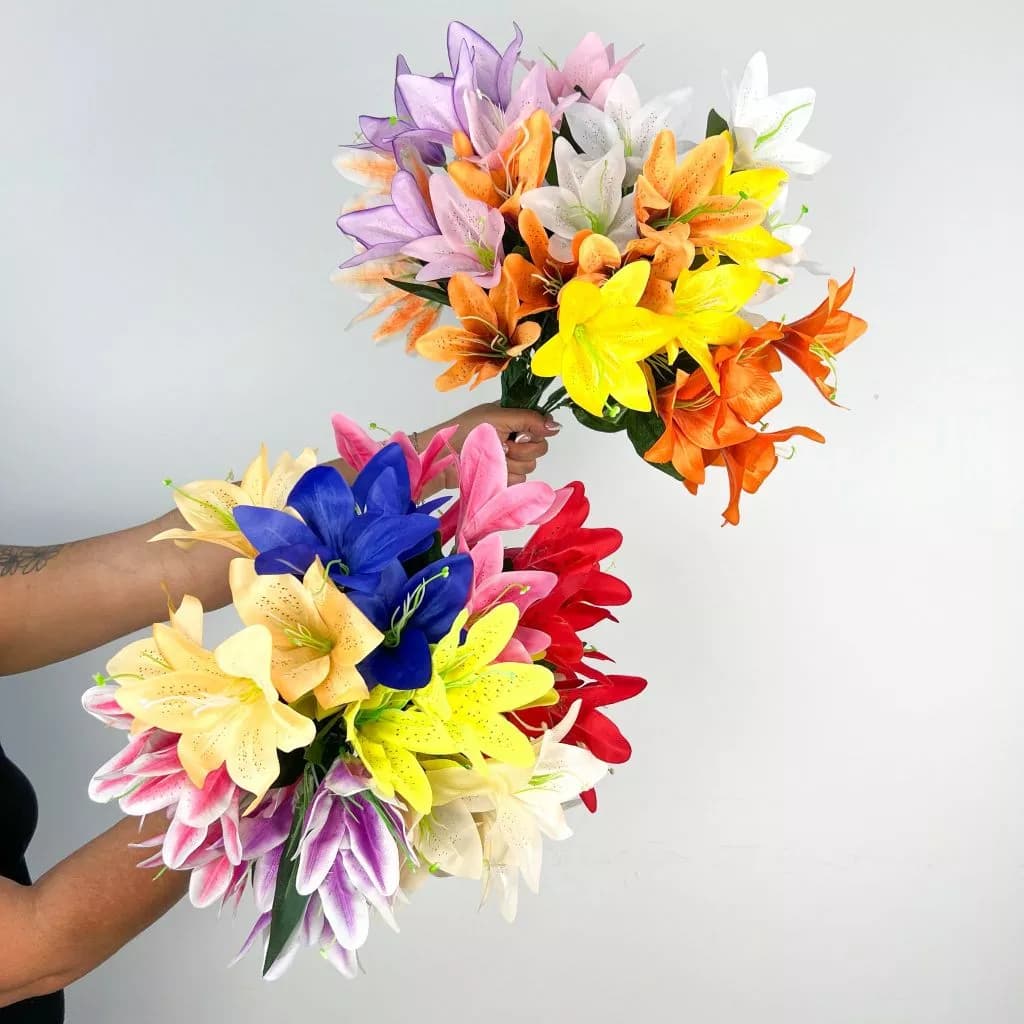 Buquê de Lírio Artificial com 5 Flores para Decoração de Festas e Casa - YNH802256
