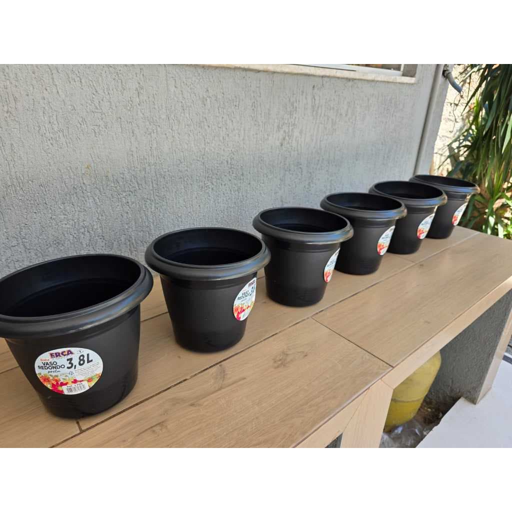 KITs de 2 a 6 Vasos para plantas 3,8 Litros Redondo de Plástico Preto