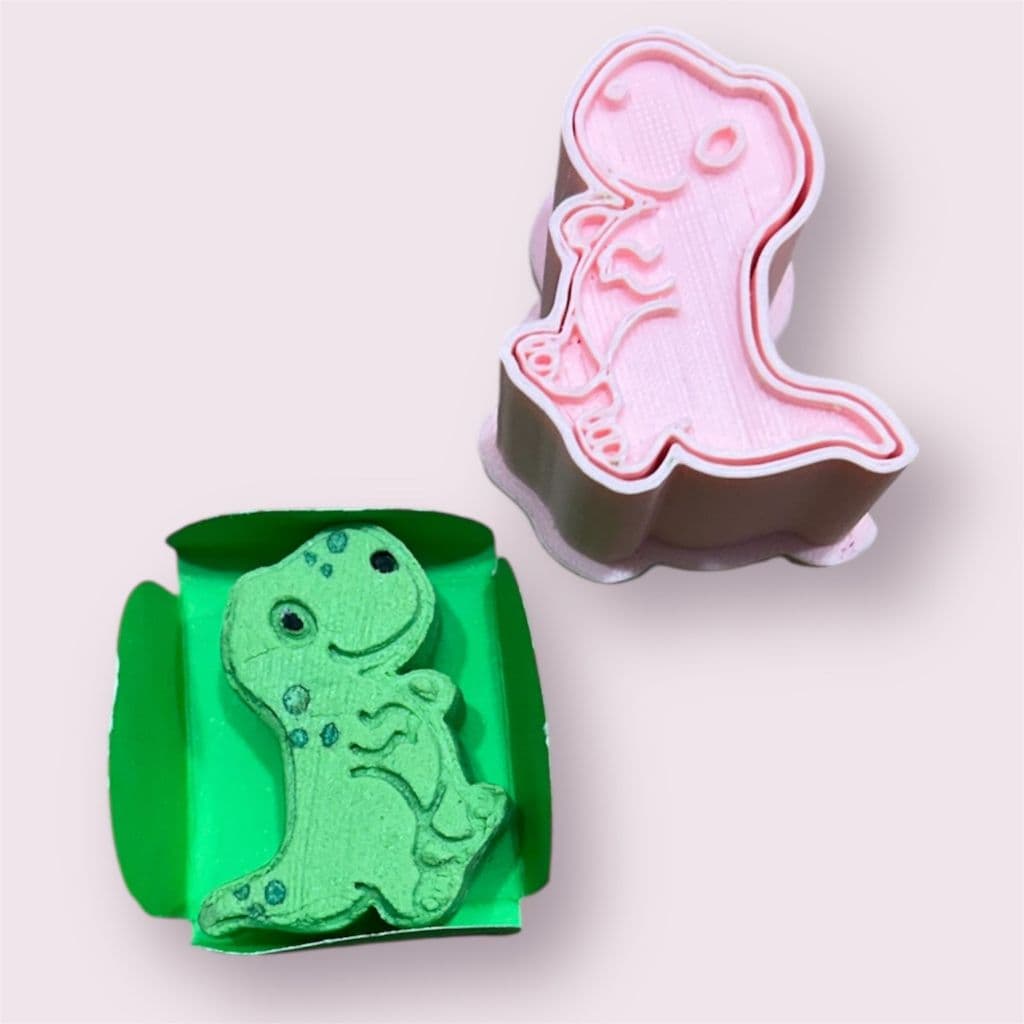 Modelador e Ejetor Para Modelar Doces, Massas e Brigadeiros - Dinossauro fofinho
