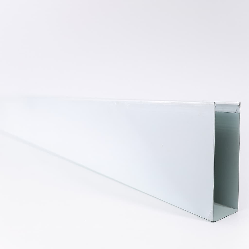 Salva Porta Proteção Chapa Branca Contra Umidade 60cm á 100cm 5cm Altura Com Parafuso