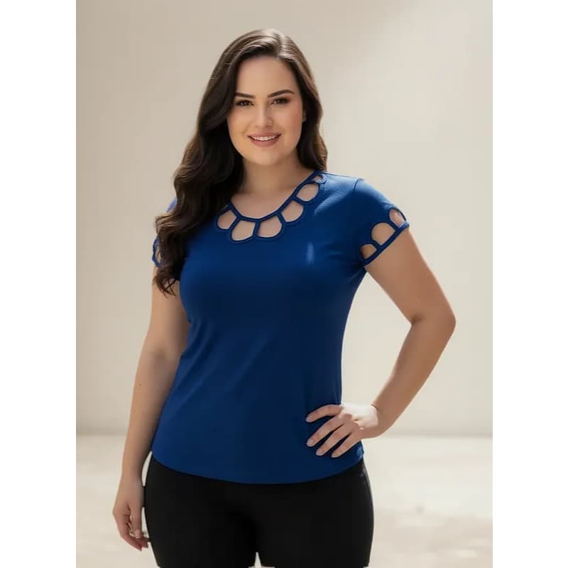 Blusa T Shirt Feminina malha fresca com detalhe na gola manga Camiseta Casual moda evangélica verão
