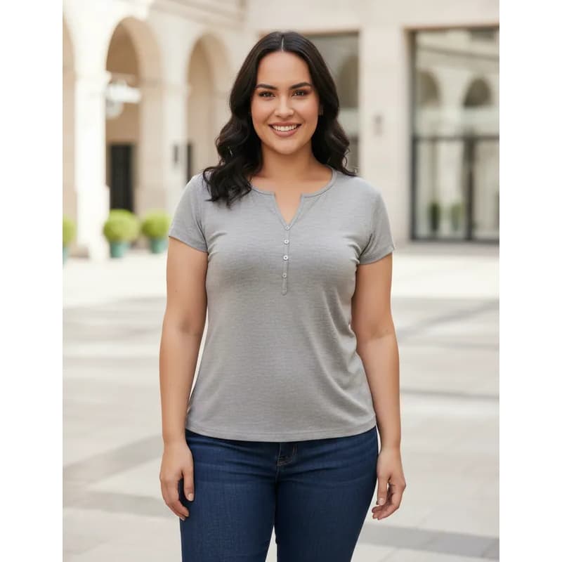 Blusa Feminina Plus Size Casual, Com detalhe em Botão, Moda Evangélica Fashion Tendência 2026