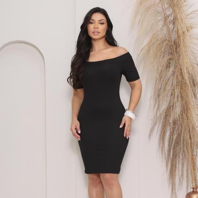 Vestido Feminino  Tubinho Curto Ombro a Ombro Canelado