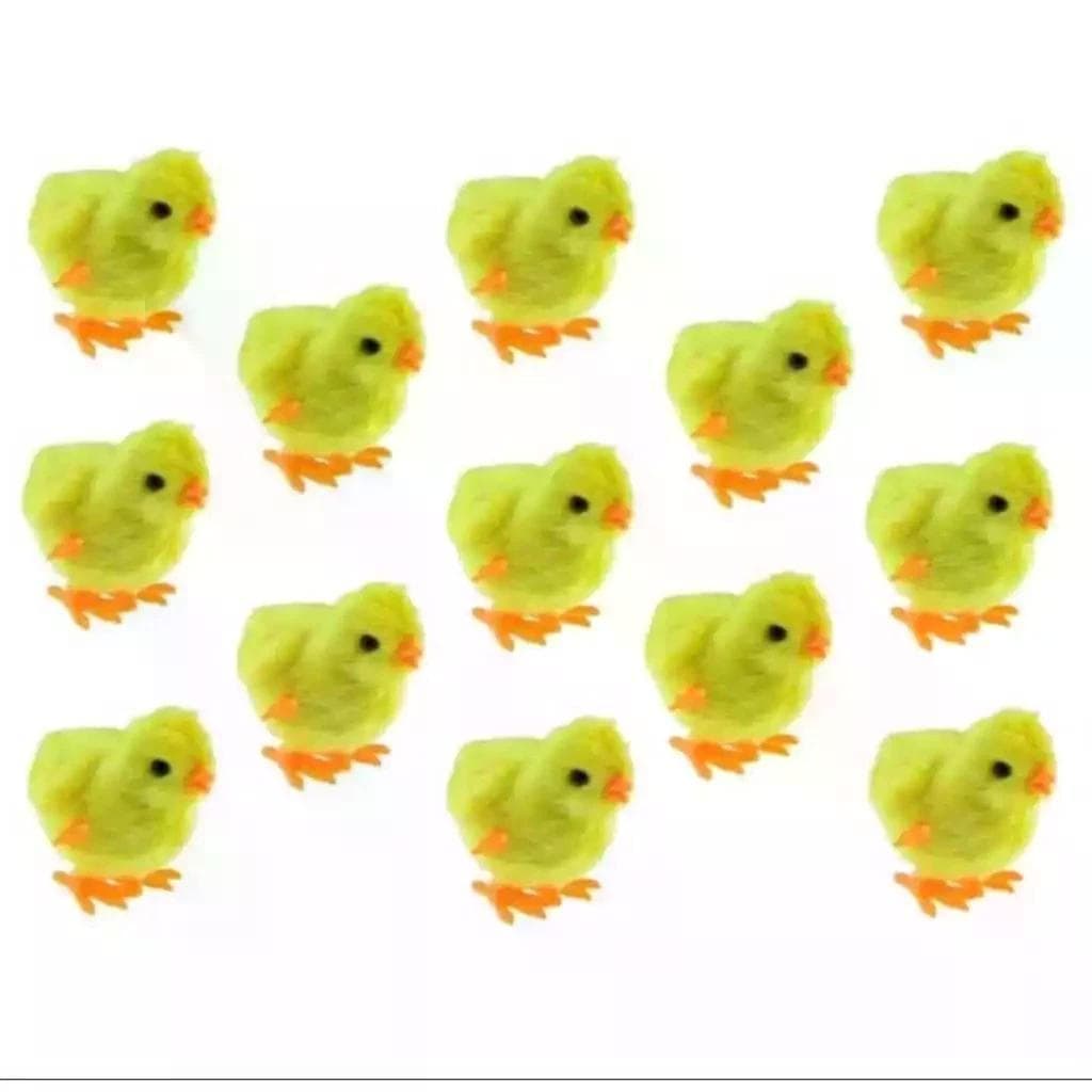 Kit com 25 Pintinhos Amarelos de Pelúcia com Corda - Brinquedo Infantil que Pula e Diverte