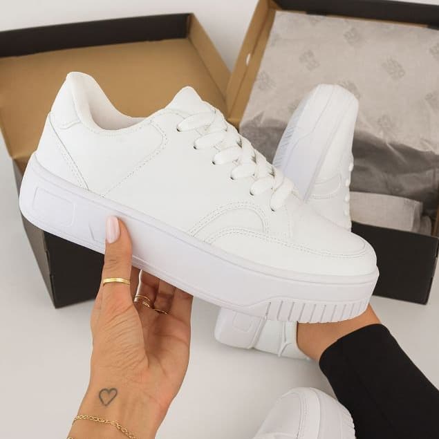 Tênis Casual Feminino Cadarço Sola Reta Plataforma Cinza Branco Confortável Promoção Envio Rápido