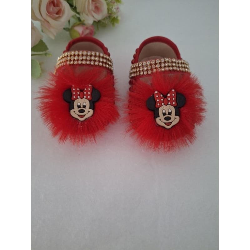 Sapatinho de pérolas personalizado tema Minnie vermelha