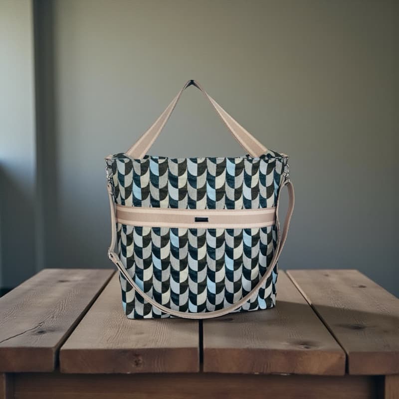Bolsa Feminina Luxo Grande 43cm – Estilo Moderno, Espaçosa e Versátil para Dia a Dia e Viagem