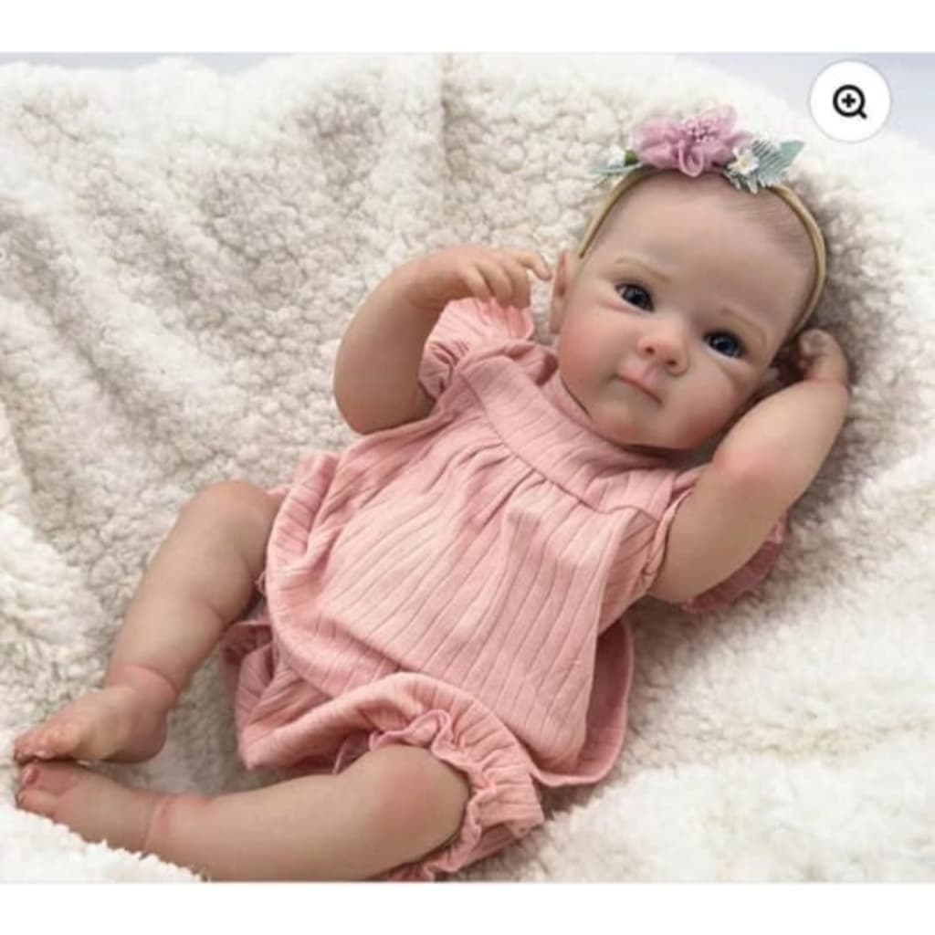 Boneca Bebê Reborn Ana Corpo de Silicone Traços Realista Mundo KIds