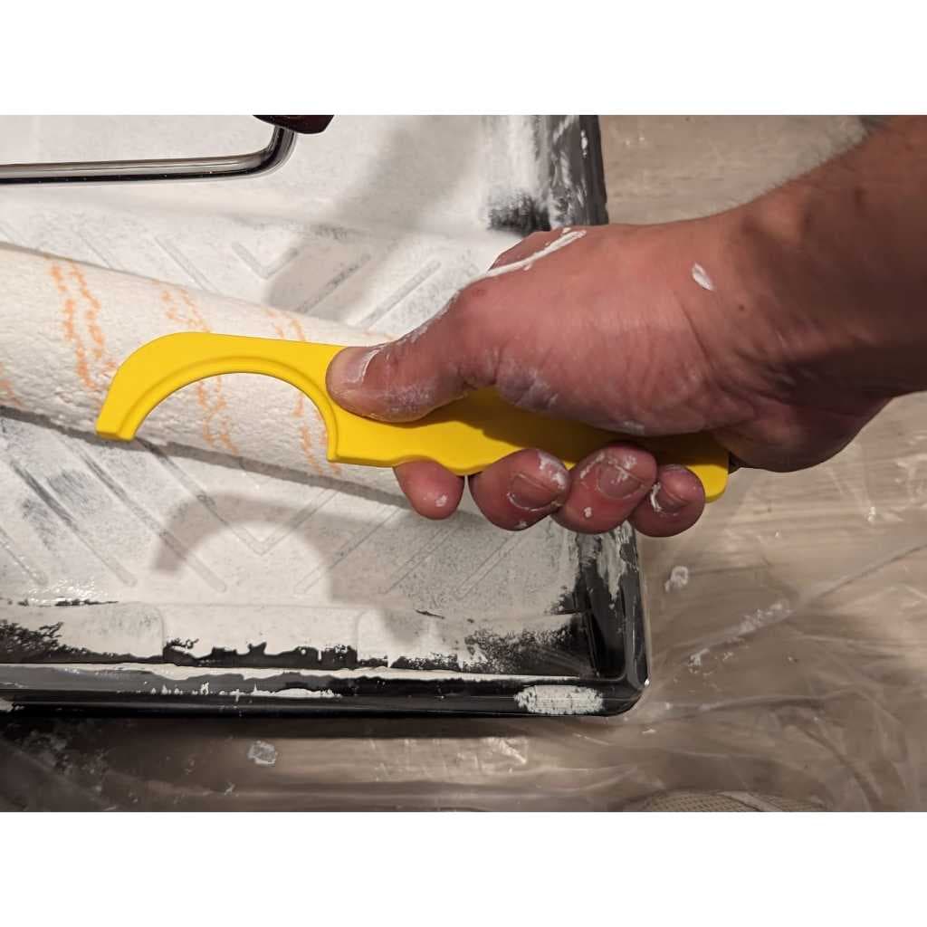 Limpador e Economizador de Rolos de Pintura (PRETO)
