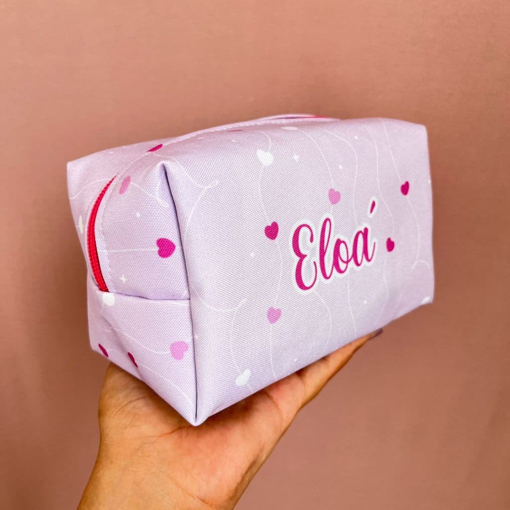 Necessaire Box M personalizada com nome, fofa, corações, para menina, presente, aniversário.