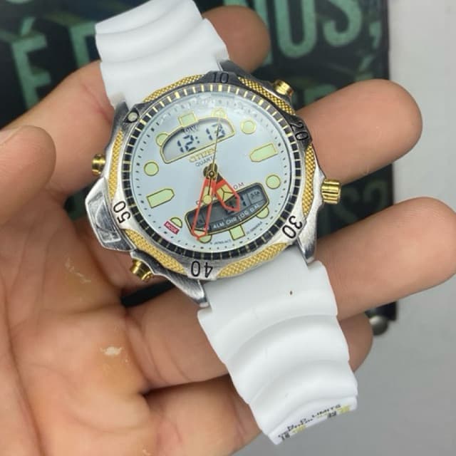 Mega Promoção Relogio Aqualand promaster C500 Americano Multifuncional Digital e analogico Ouro Branco a prova d’água