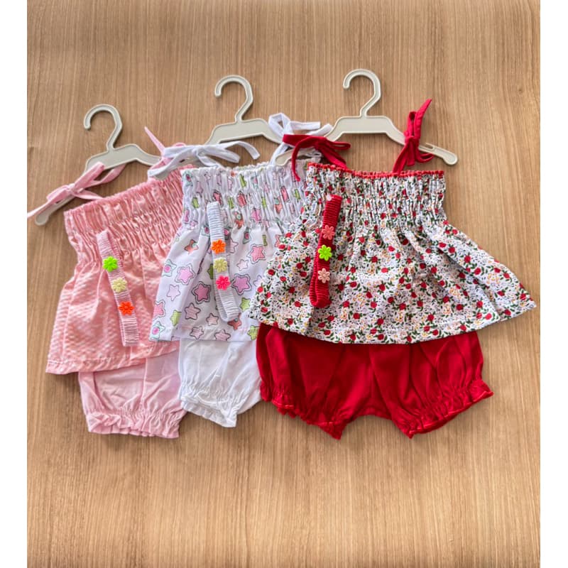 Roupa de Bebê Menina Kit com 3 conjuntos elastex 3 - 6 meses Estampas Sortidas