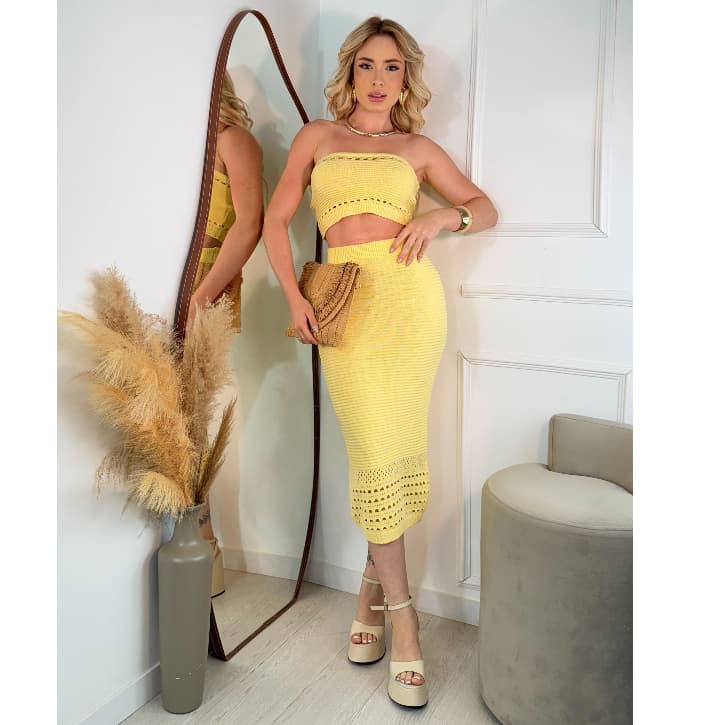 Conjunto Alfaiataria Feminino Tricot Modal Saia Midi e Cropped Top Roupa Feminina Festas Fim de Ano