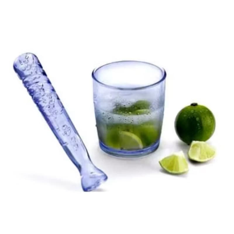 conjunto CAIPIRINHA COPO 620ml+SOCADOR -PLASTICO RESISTENTE