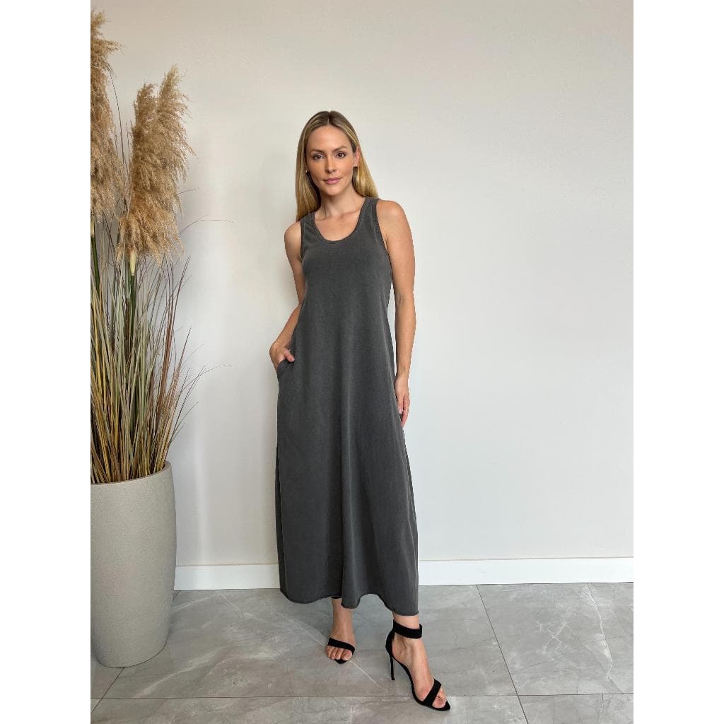 Vestido Regata Longo 100% Algodão Estonado Com Bolso Confortável