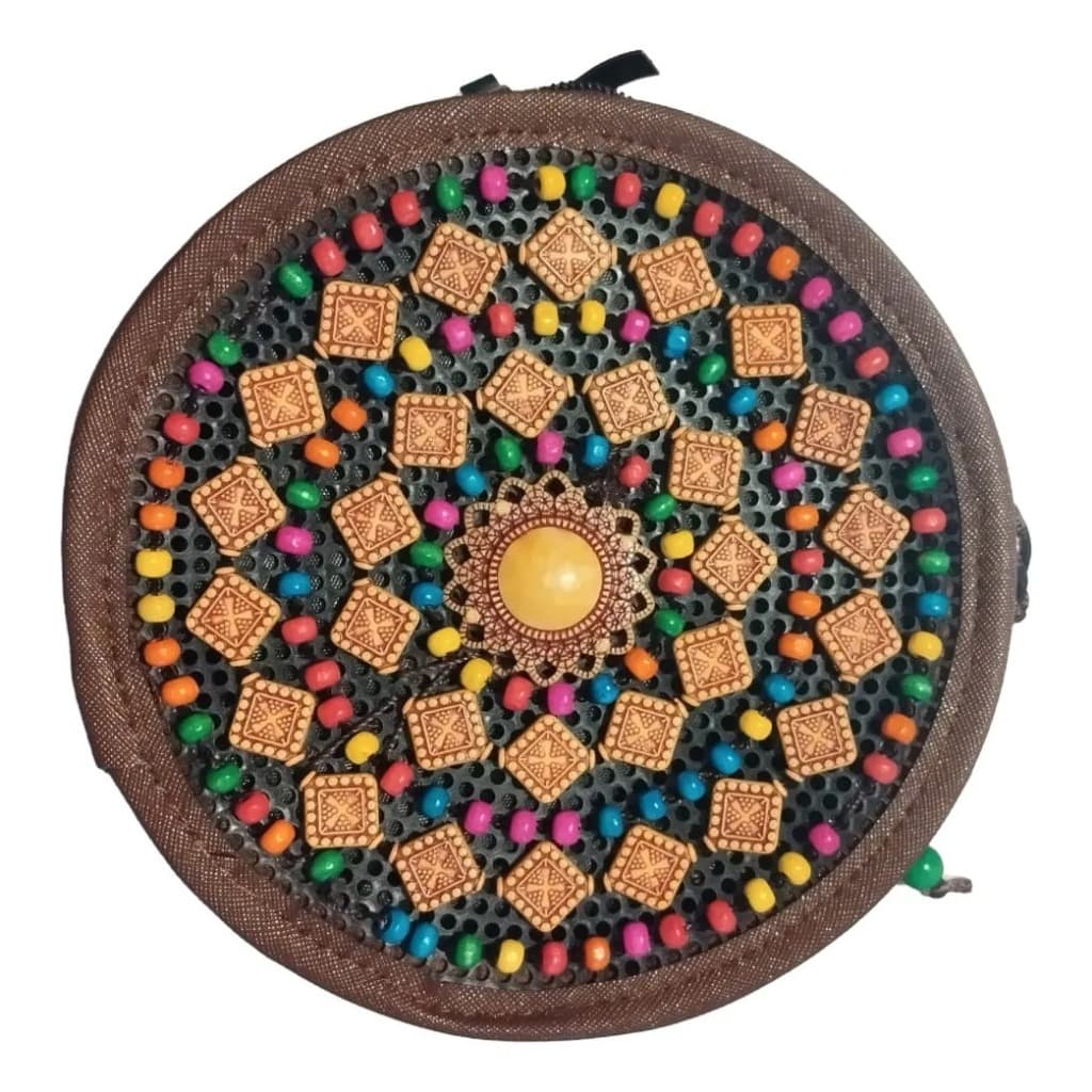 Bolsa Praia Artesanal Miçanga Smile Mandala Redonda 2 Compartimentos