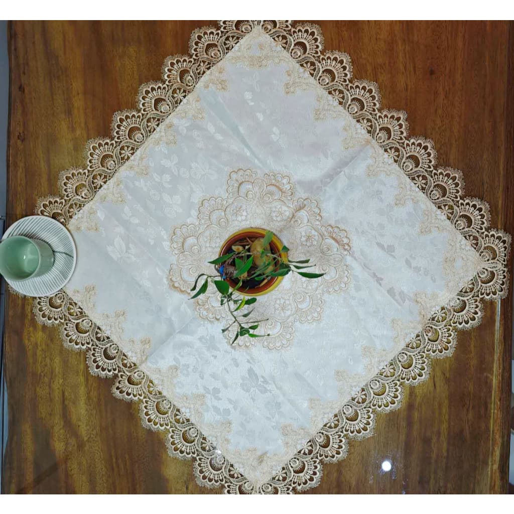Toalha De Mesa Bordado De Grip 85cm x 85cm Decoração De Mesa