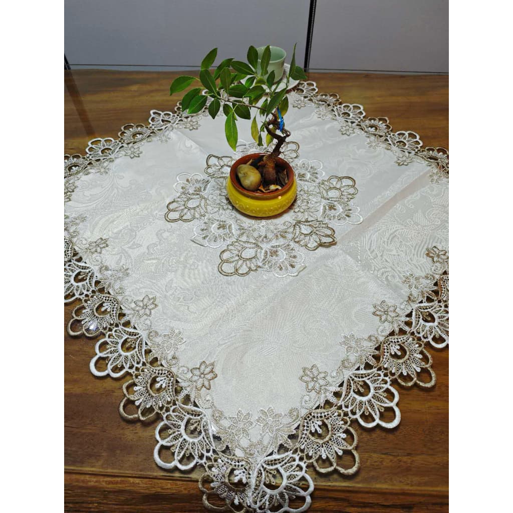 Toalha De Mesa 85cm Quadrada Bordado De Grip Decoração De Mesa