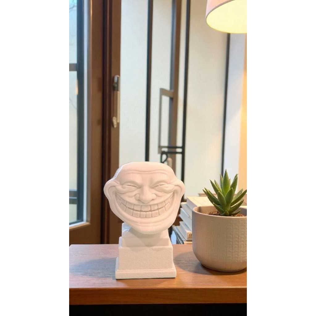 Escultura Trollface Quest Meme Rage Comic Cor Branco