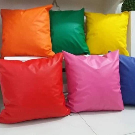 2 Capas de Almofada Impermeável Plástica com Zíper  Protetora 40 X 40 Entrega Rápida