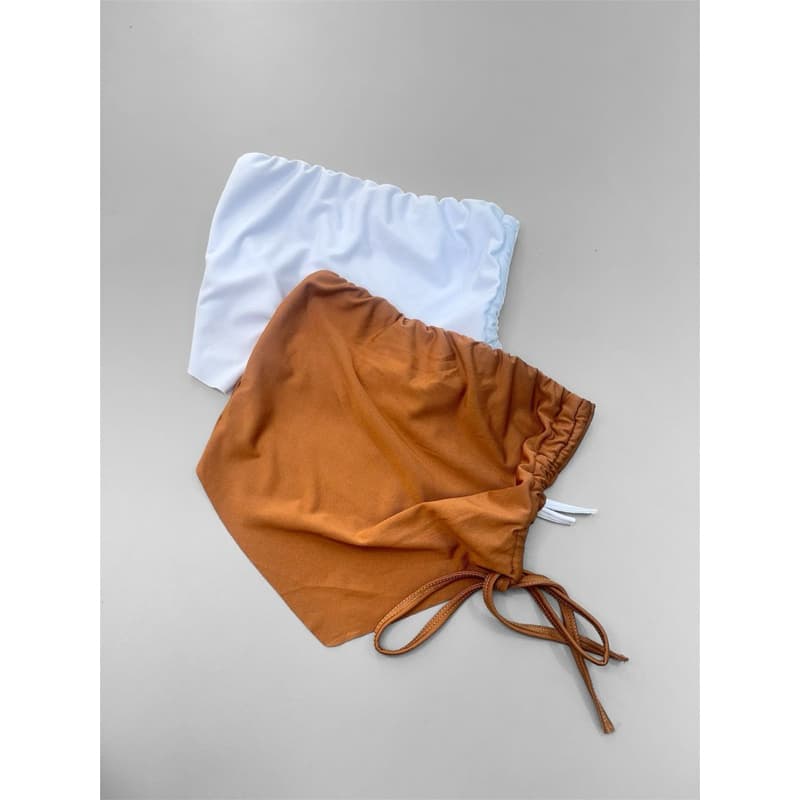 ✨ A tendência 2025 chegou: cropped tomara que caia pra arrasar em qualquer look!